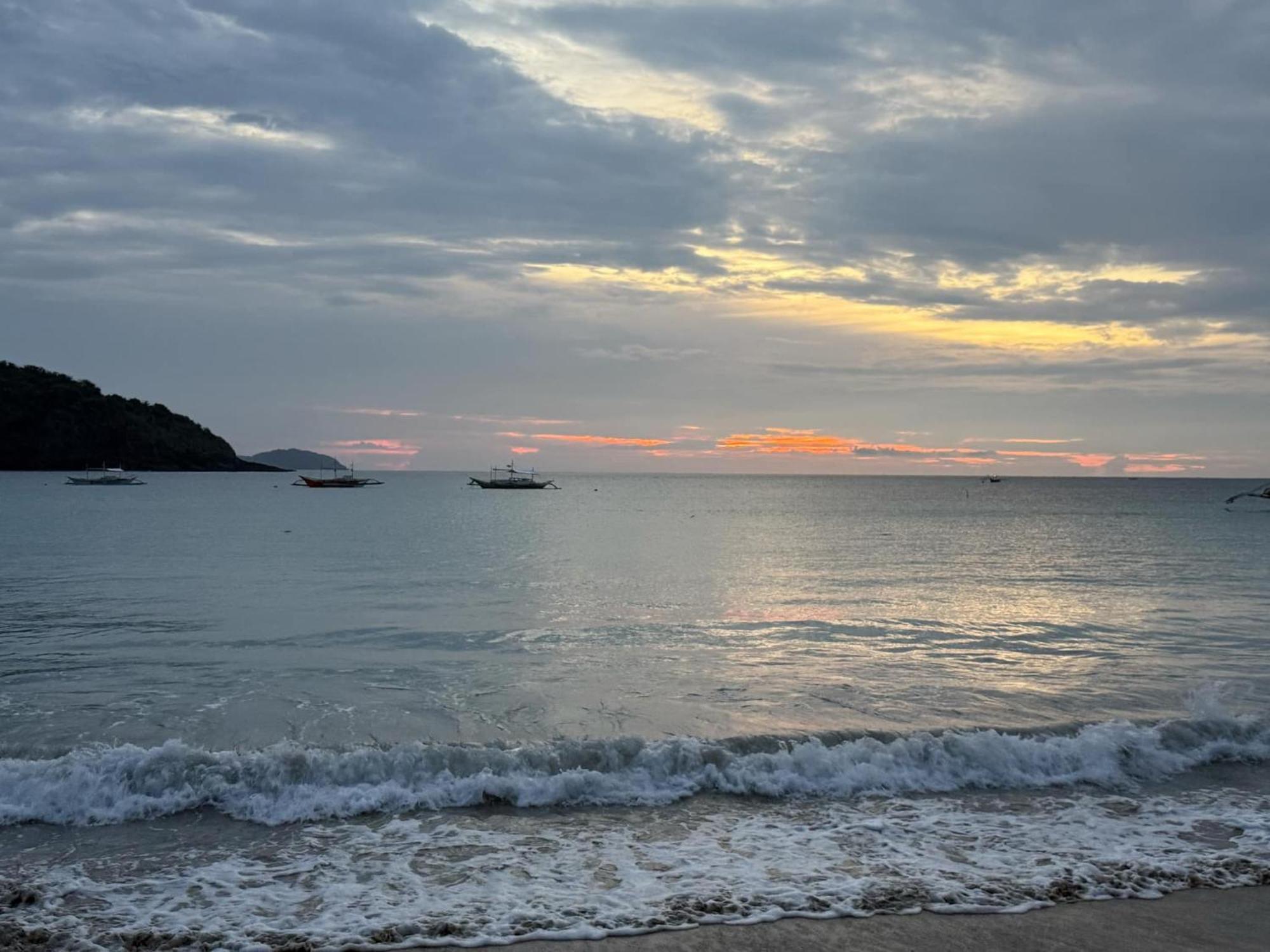Baybayon Sunset Bed & Breakfast El Nido Bagian luar foto