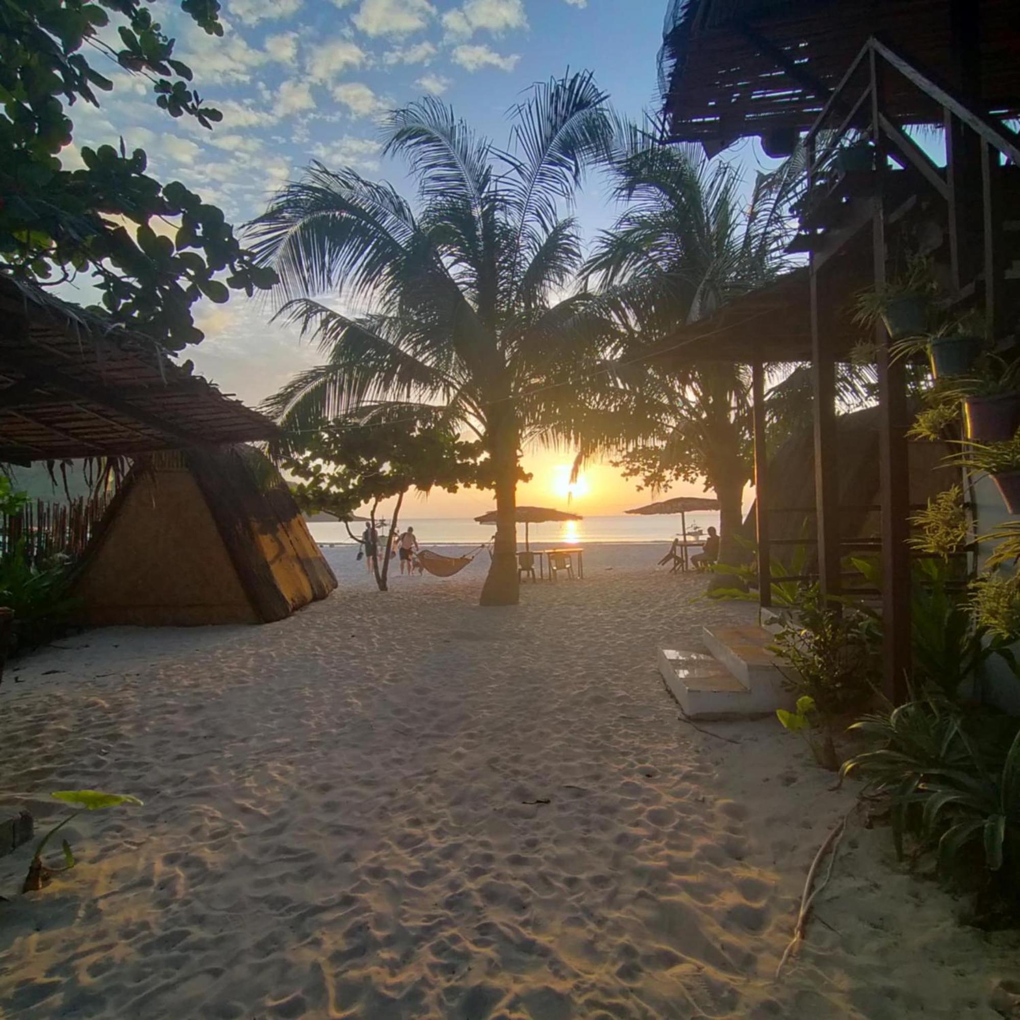 Baybayon Sunset Bed & Breakfast El Nido Bagian luar foto